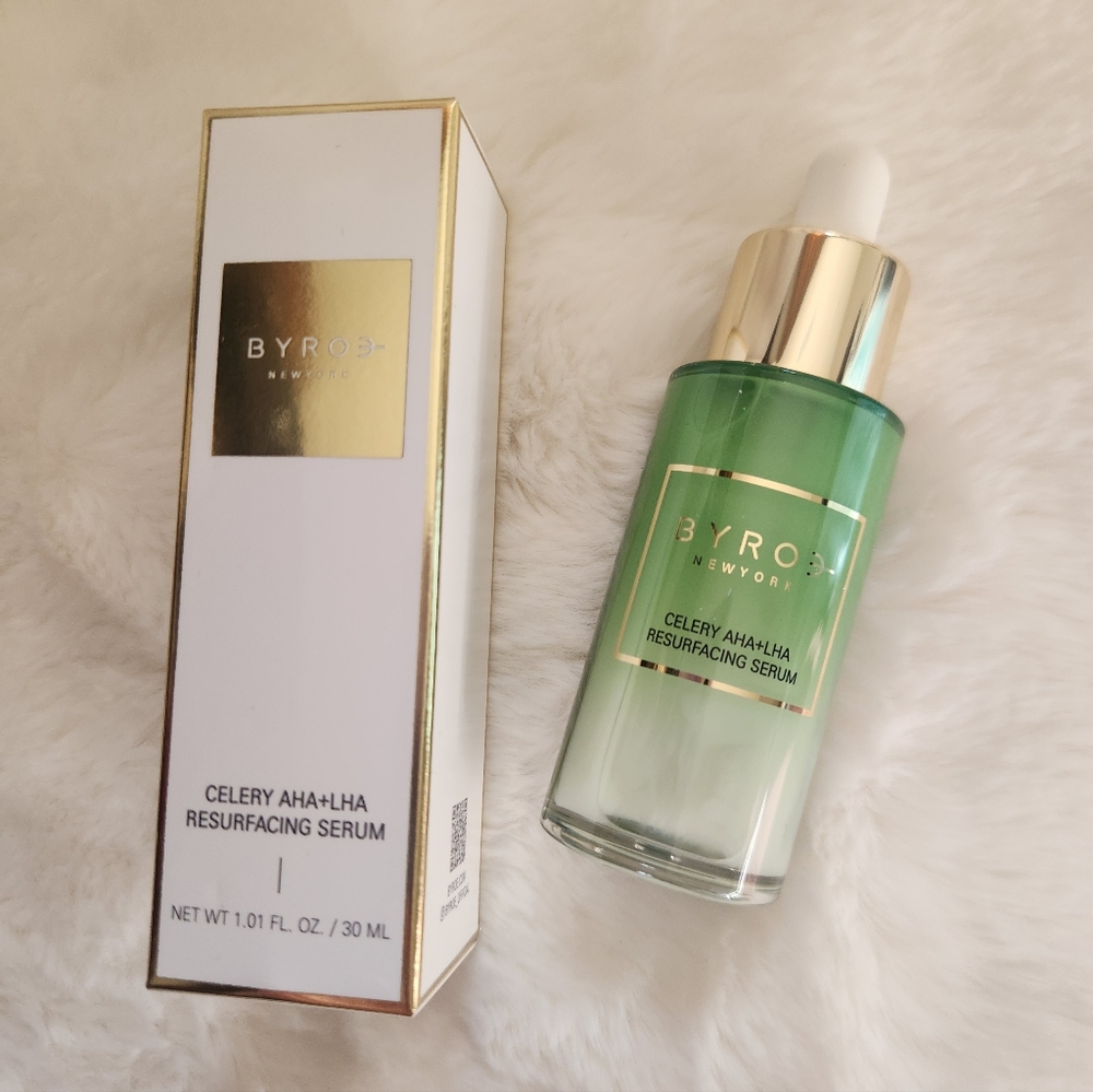 🆕️BYROE Celery AHA + LHA Resurfacing Serum - Green & Gold
